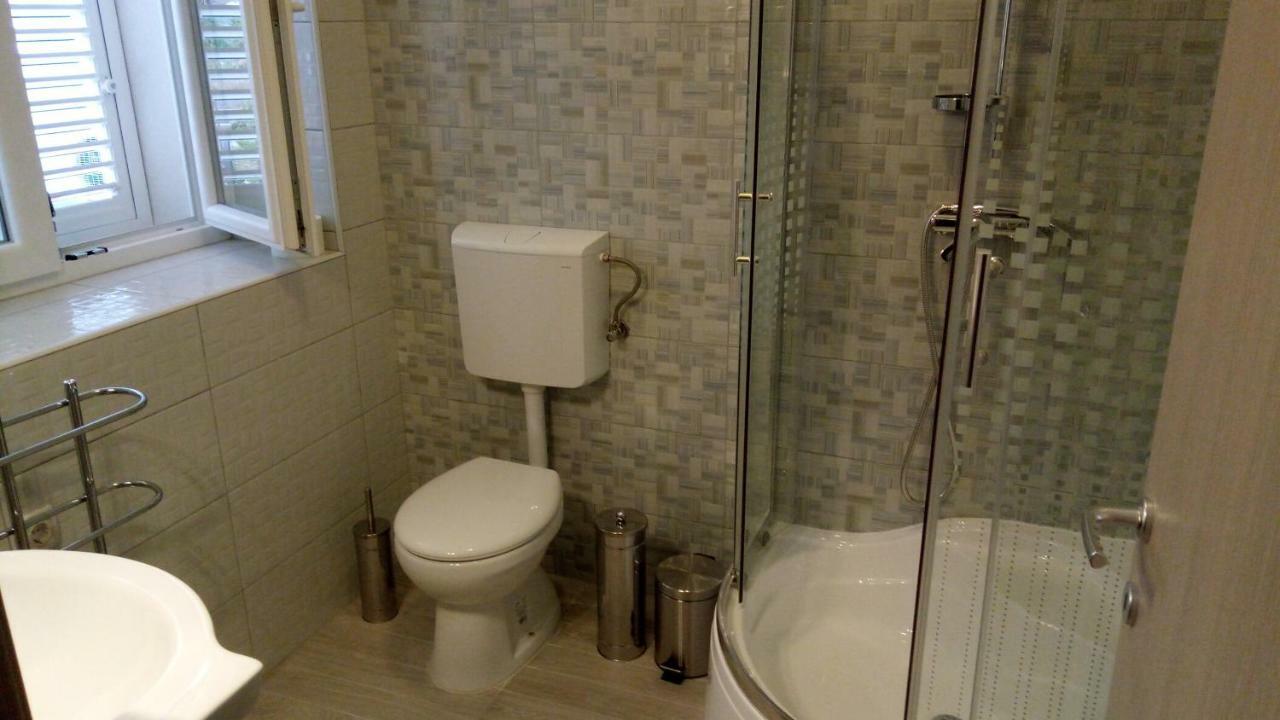 Apartmani Filip Zadar Diklo Екстер'єр фото